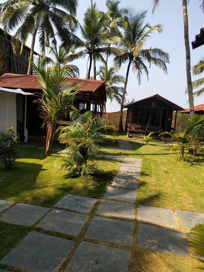 Papillon Beach Huts Hotel Palolem Exterior photo