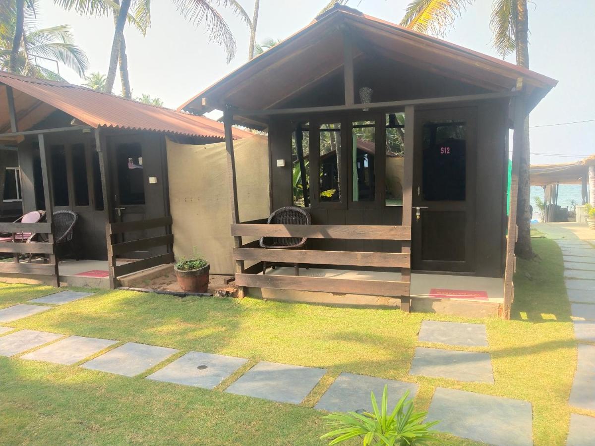 Papillon Beach Huts Hotel Palolem Exterior photo