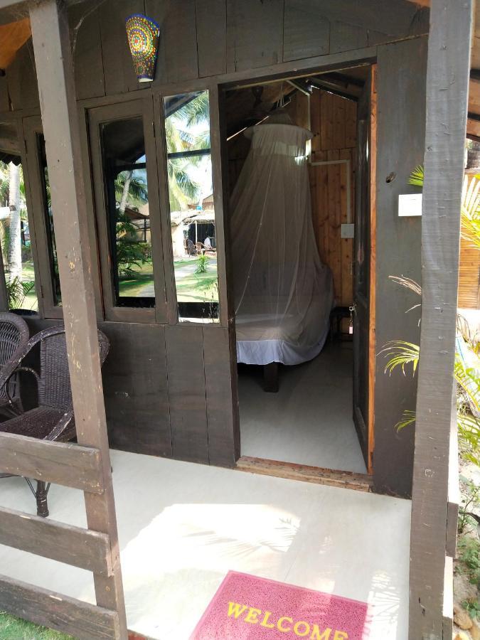 Papillon Beach Huts Hotel Palolem Exterior photo